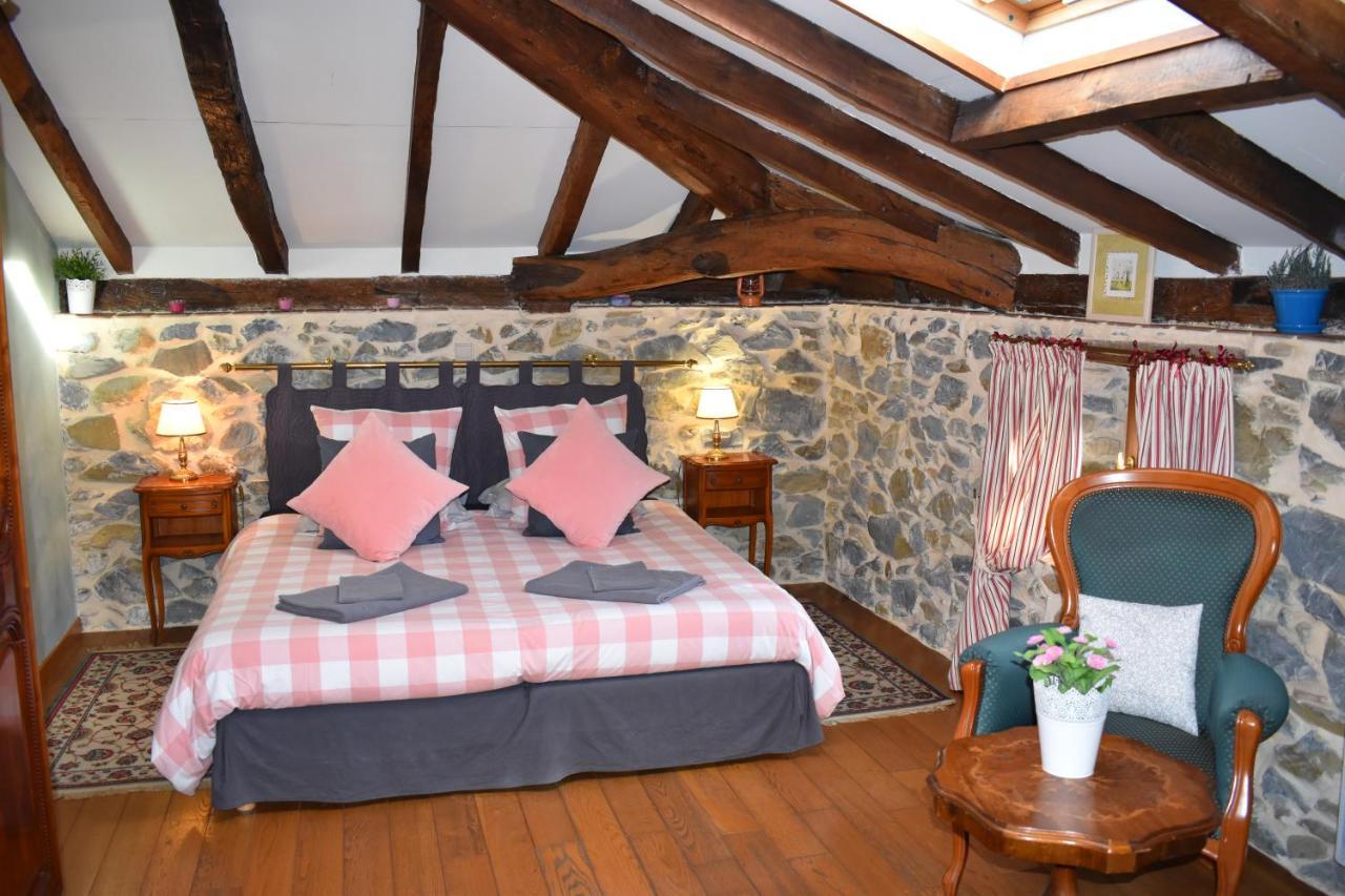 Chambre D'Hotes Moulin Urketa Ayherre Екстер'єр фото